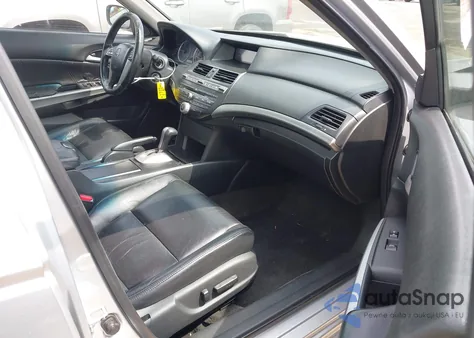 2010 Honda Accord 3.5 Ex-L from USA, damaged, VIN 1HGCP3F88AA000526